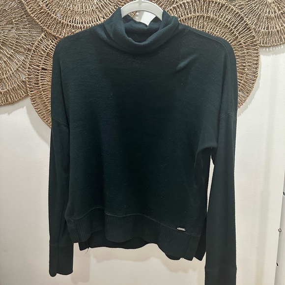 Abercrombie & Fitch turtleneck - Picture 1 of 3